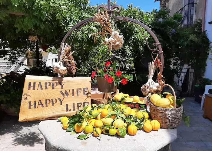 Al Chiaro Di LunaBed and Breakfast